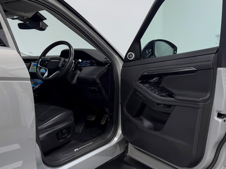 2022 Land Rover Range Rover Evoque 2.0 D200 MHEV R-Dynamic SE SUV 5dr Diesel Auto 4WD Euro 6 (s/s...