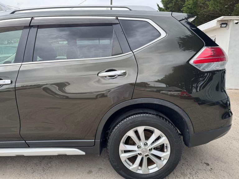 2014 Nissan X-Trail 2.0 PURE DRIVE AUTO SUV Petrol Automatic