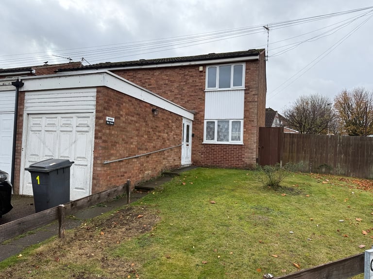 2 Bed semi-detached house