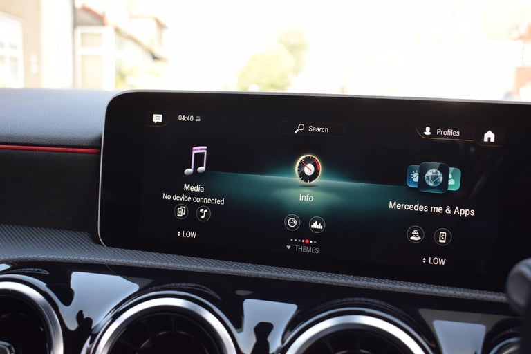 2020 Mercedes-Benz A-Class 1.3 A200 AMG Line (Executive) 7G-DCT Euro 6 (s/s) 5dr HATCHBACK Petrol...