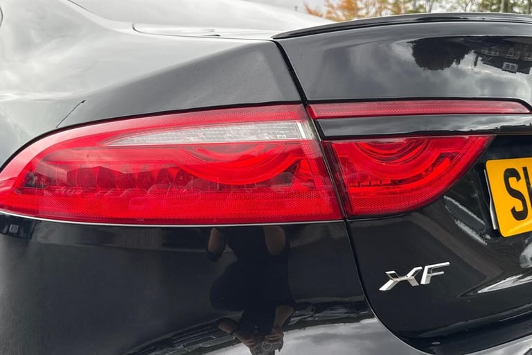 2020 Jaguar XF 2.0i [250] Chequered Flag 4dr Auto SALOON PETROL Automatic