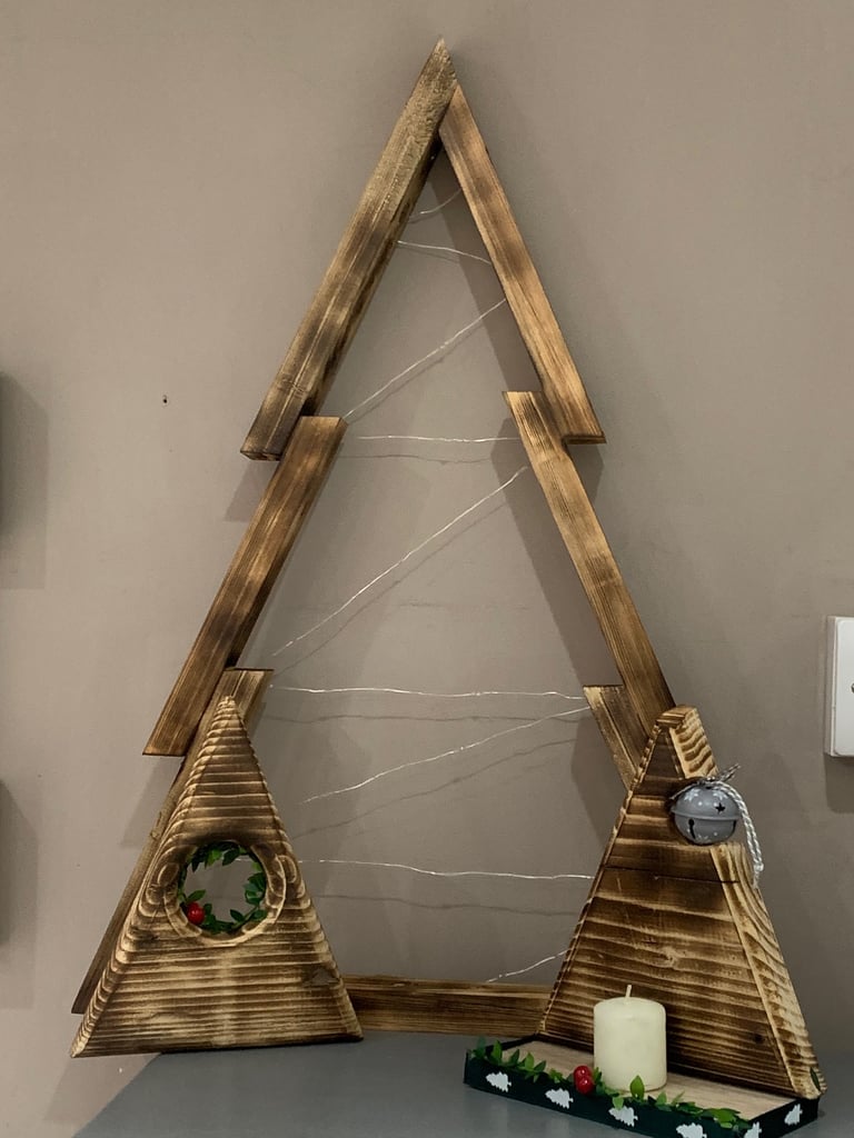 Wooden Christmas tree selection 