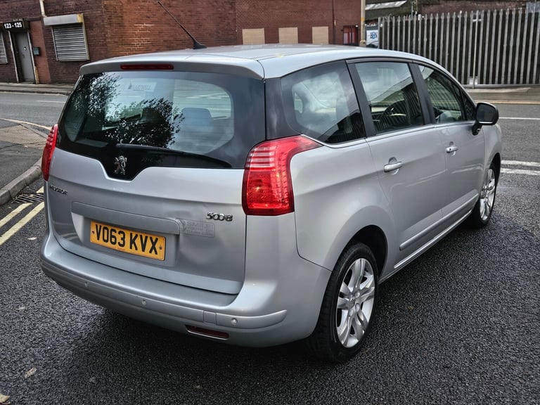 2013 Peugeot 5008 1.6 HDi 115 Active 5dr MPV Diesel Manual