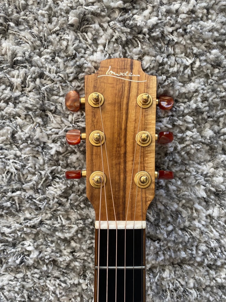 Lowden F35 Myrtlewood 