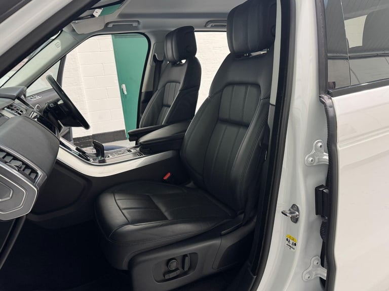 2018 Land Rover Range Rover Sport 2.0 SD4 HSE 5dr Auto ESTATE DIESEL Automatic