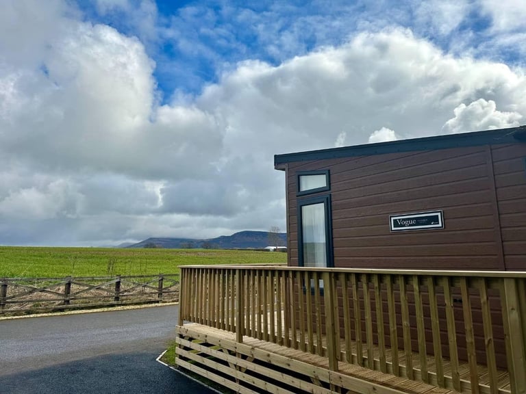 WILLERBY VOGUE CLASSIQUE in Northallerton  - Lodge / Caravan 