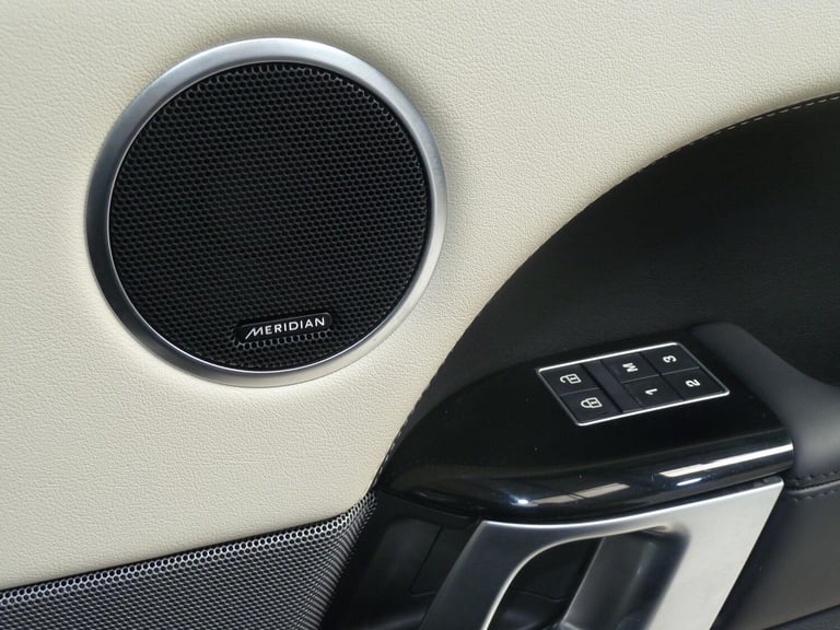 2022 Land Rover Range Rover Sport 3.0 D250 MHEV HSE Silver Auto 4WD Euro 6 (s/s) 5dr ESTATE Diese...