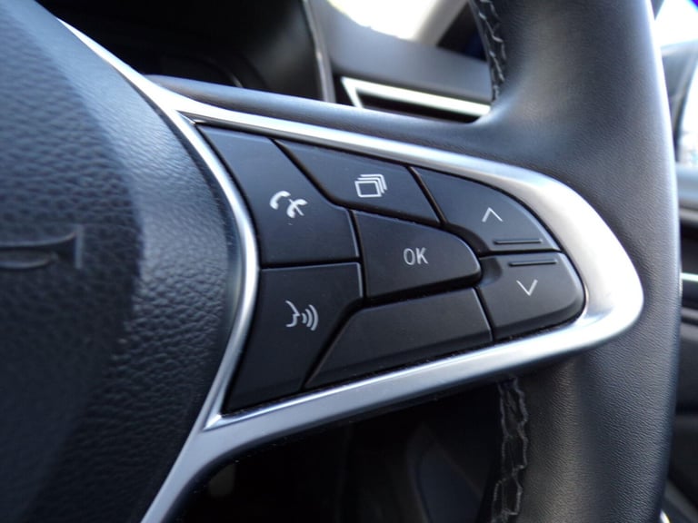 2023 Renault Clio Evolution E-TECH Hybrid 145 Auto MY22 HATCHBACK Petrol/Electric Hybrid Automatic