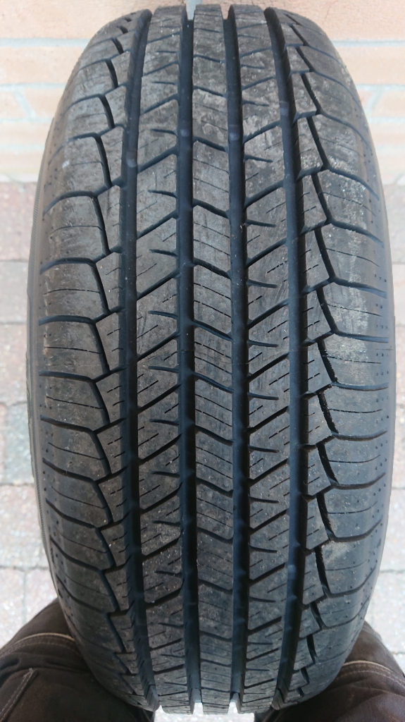 image for Unused Car / Van tyre 205/70 R15
