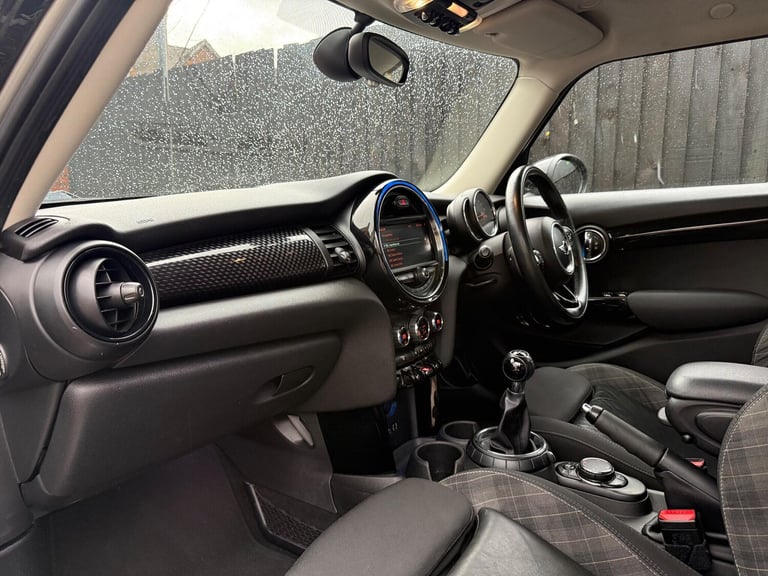 2016 MINI Hatch 2.0 Cooper SD Euro 6 (s/s) 5dr HATCHBACK Diesel Manual