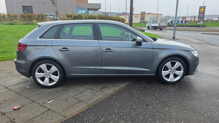 2015 Audi A3 1.6 TDI 110 Sport 5dr HATCHBACK Diesel Manual