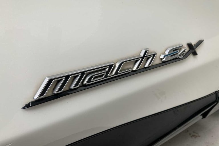 2022 Ford Mustang Mach-E Extended Range 91kWh AWD 5dr HATCHBACK Electric Automatic