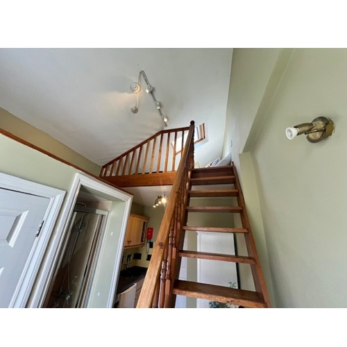 Mezzanine Studio in St Stephen's Gardens, Notting Hill, W2 5QU * ALL UTILITY BILLS INC