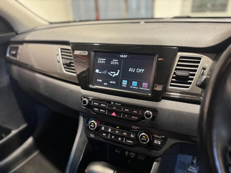 2019 Kia Niro 1.6 GDi 8.9kWh 3 DCT Euro 6 (s/s) 5dr ESTATE Petrol/Electric Hybrid Automatic