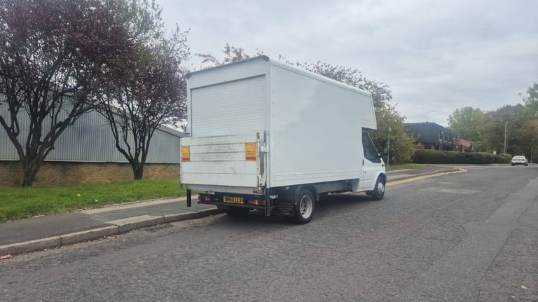 2010 Ford Transit 2.4 Tdci Luton Tail Lift Van 