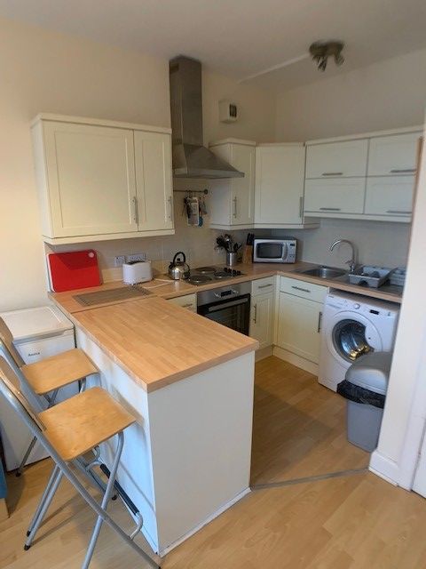 1 Bedroom flat, Earlston Place, Meadowbank, Edinburgh