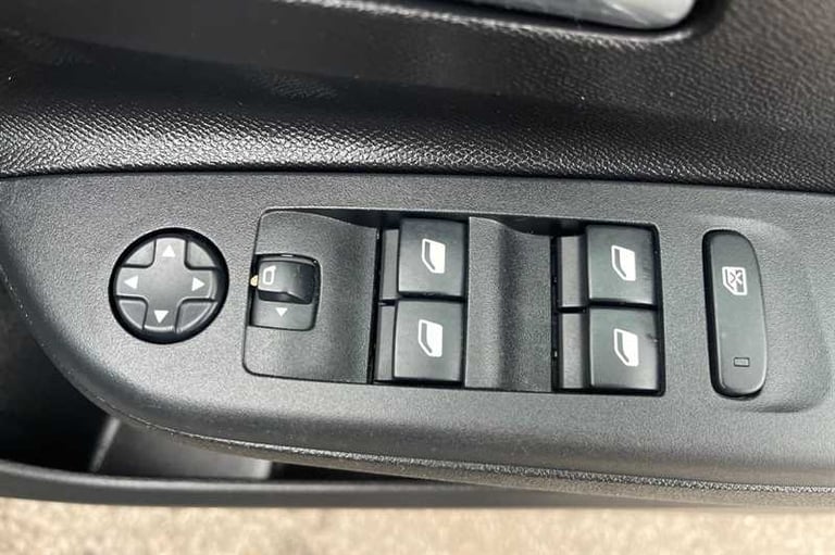 2024 Vauxhall Corsa 100kW GS 50kWh 5dr Auto [11kWCh] HATCHBACK ELECTRIC Automatic