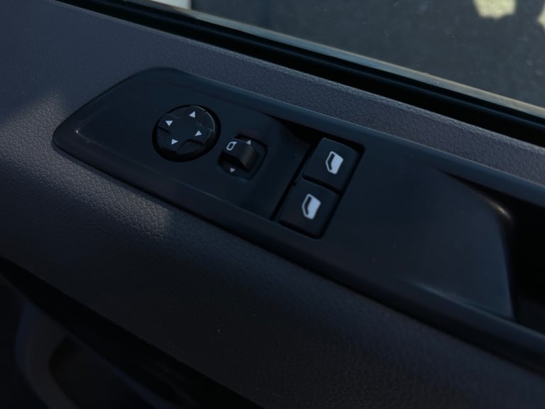 2020 Vauxhall Vivaro 2900 1.5d 100PS Dynamic H1 Van PANEL VAN Diesel Manual