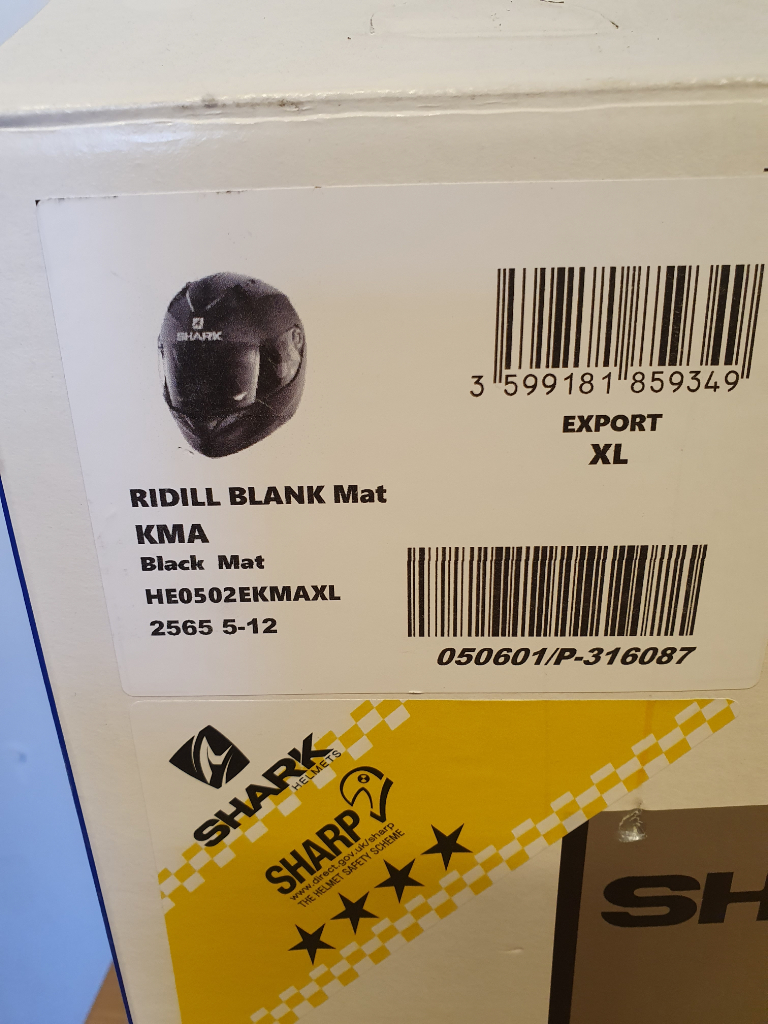 Shark xl matt black crash helmet