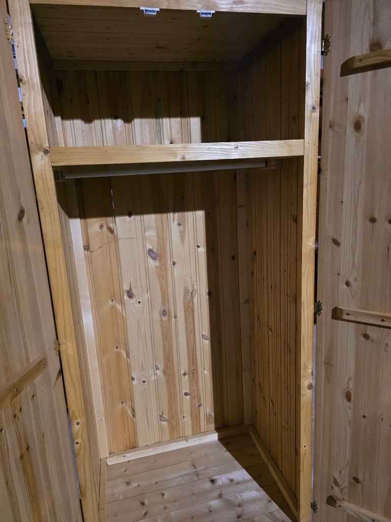 Solid Pine Wardrobe double door one shelve 