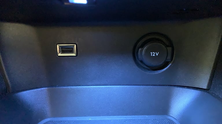 2020 Peugeot 3008 1.2 PureTech GPF Allure SUV 5dr Petrol EAT Euro 6 (s/s) (130 ps) SUV Petrol Aut...