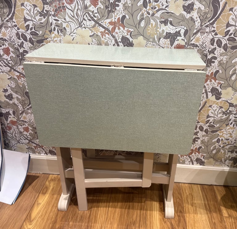 image for Kitchen table 