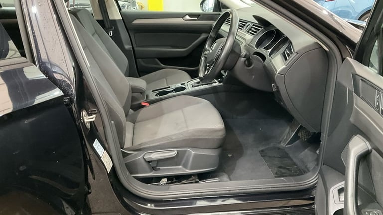 2016 Volkswagen Passat 2.0 TDI BlueMotion Tech S Estate 5dr Diesel DSG Euro 6 (s/s) (150 ps) Esta...