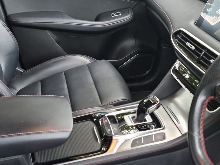 2020 MG MG HS 1.5 T-GDI PHEV Excite 5dr Auto ESTATE PETROL/ELECTRIC Automatic