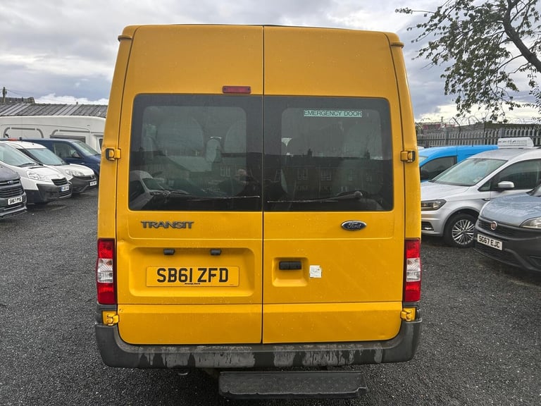 2012 Ford Transit Medium Roof 17 Seater TDCi 135ps NA Diesel Manual