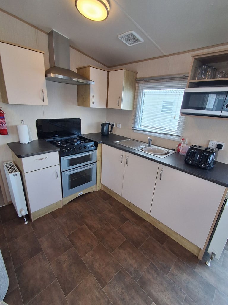 2016 static caravan for sale, Cornwall