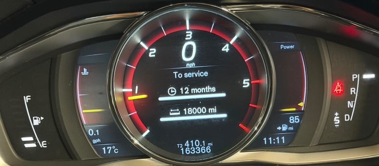 Volvo S60 R - Design Lux Nav D4