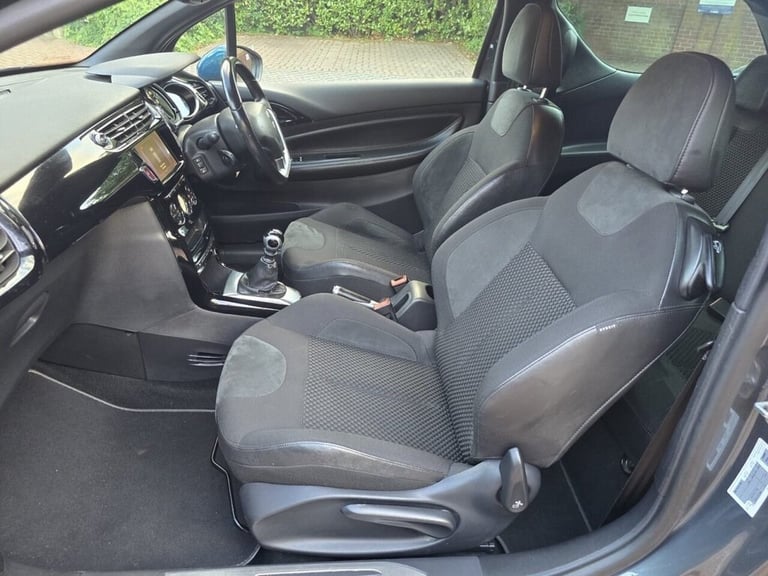 2017 DS Automobiles DS 3 1.2 PureTech Prestige Hatchback 3dr Petrol Manual Euro 6 (s/s) (130 ps) ...