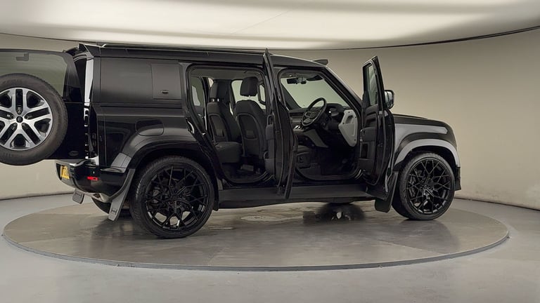 2022 Land Rover Defender 110 2.0 P400e 15.4kWh XS Edition SUV 5dr Petrol Plug-in Hybrid Auto 4WD ...
