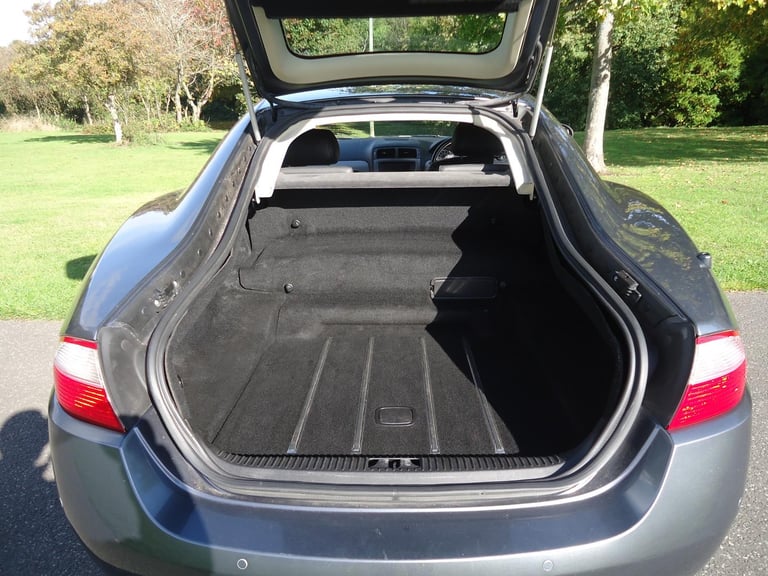Jaguar XKR