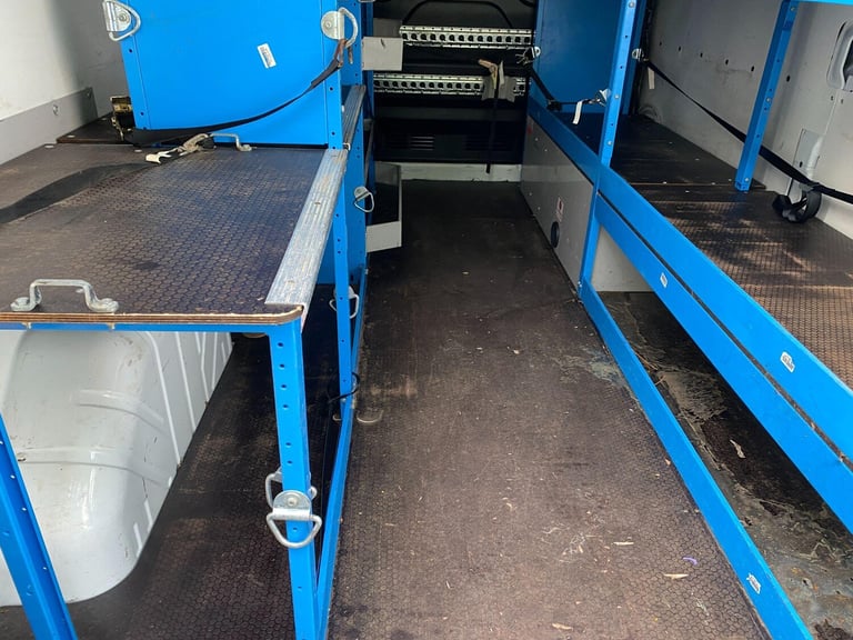 2018 Ford Transit 2.0 350 EcoBlue FWD L2 H3 Euro 6 5dr PANEL VAN Diesel Manual