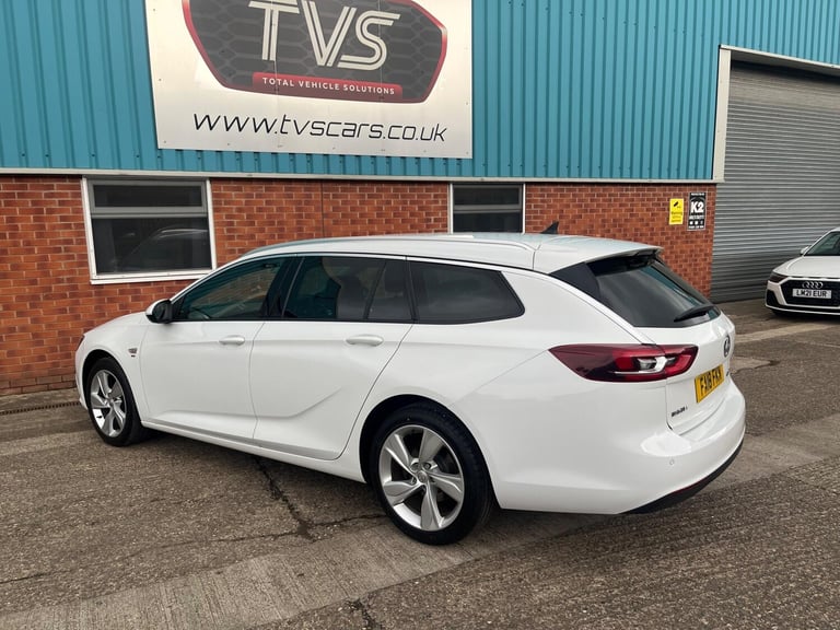 2018 Vauxhall Insignia 2.0 Turbo D BlueInjection SRi Nav Sports Tourer Euro 6 (s/s) 5dr ESTATE Di...