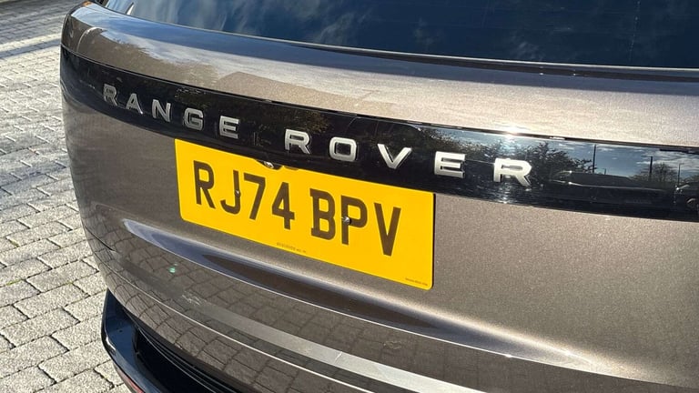 2024 Land Rover Range Rover 3.0 P460e Autobiography 4dr Auto ESTATE PETROL/ELECTRIC Automatic