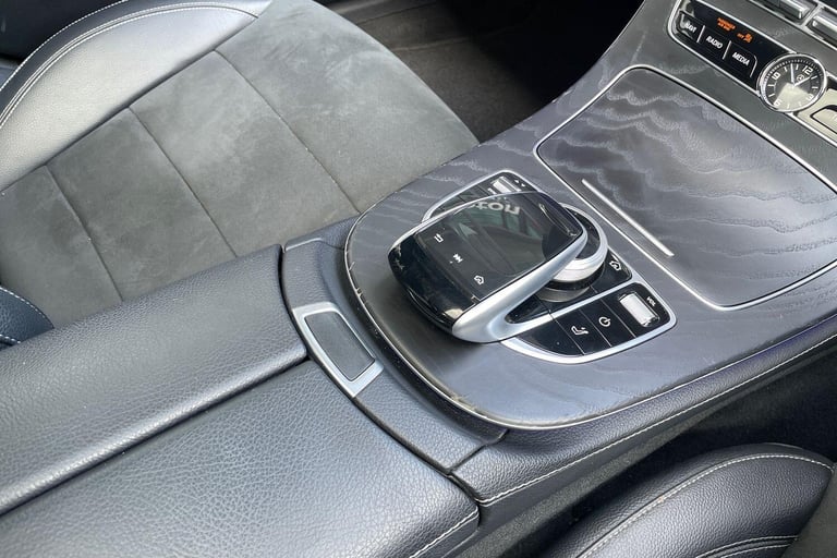  Mercedes-Benz E-Class 2.0 E300de 13.5kWh AMG Line (Premium Plus) Estate 5dr Diesel Plug-in Hybri...