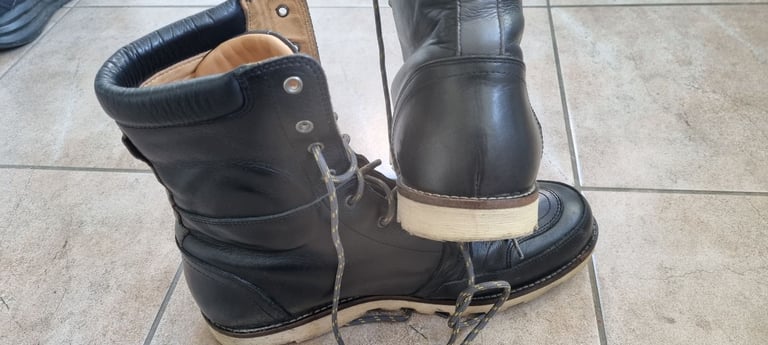 Triumph Stoke Black Motorcycle Boots