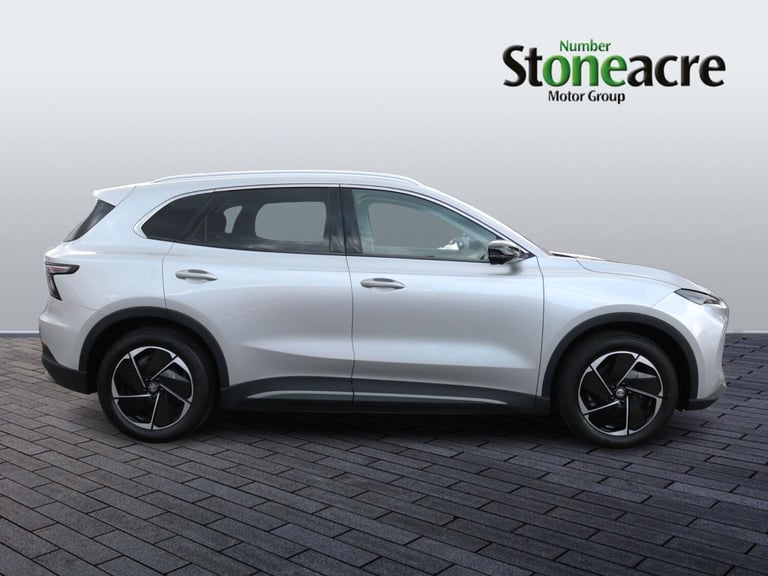 2025 MG MGS5 64kWh Trophy Long Range SUV 5dr Electric Auto (231 ps) HATCHBACK Electric Automatic