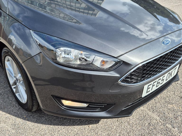 2015 Ford Focus 1.6 Zetec Powershift Euro 6 5dr HATCHBACK Petrol Automatic