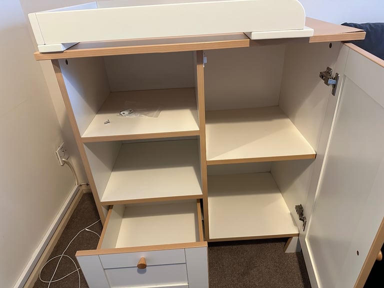 Baby changing station
