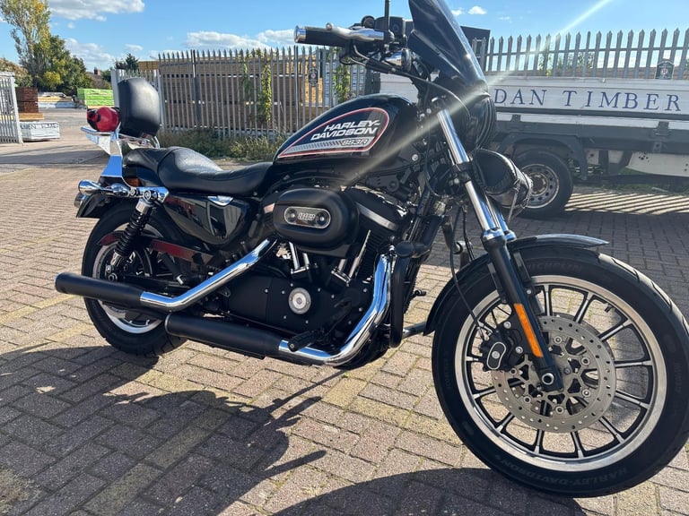 Harley-Davidson XL 883 R ROADSTER 14