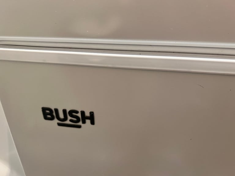 Bush Chest Freezer BCF 198L - Good Condition
