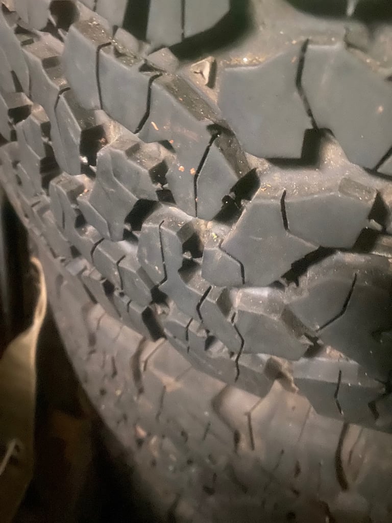 Steel wheels + All terrain tyres 215x65/R16