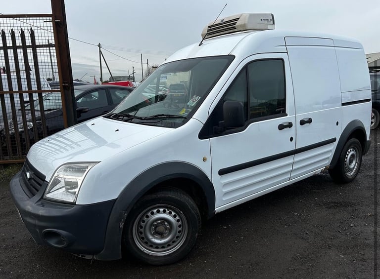 FORD TRANSIT CONNECT 1.8 TDCi T230 2010