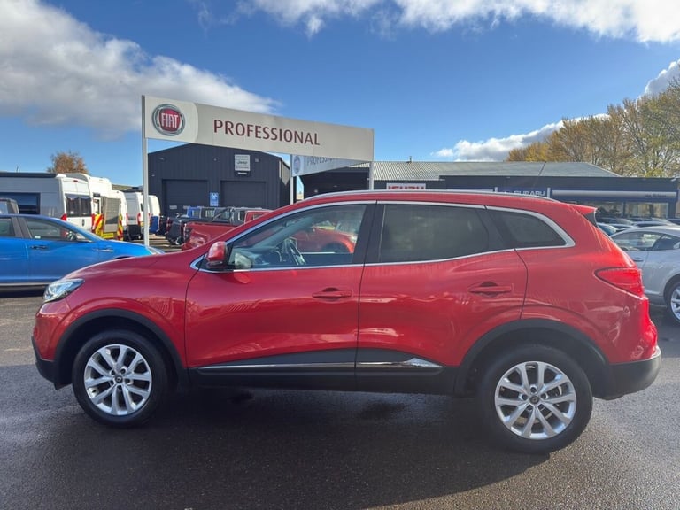 2018 Renault Kadjar 1.3 TCe Dynamique Nav SUV 5dr Petrol Manual Euro 6 (s/s) (140 ps) HATCHBACK P...