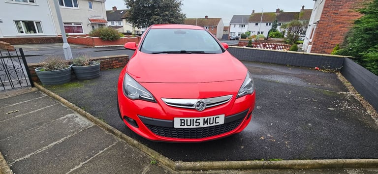 Low miles 2015 Vauxhall Astra GTC 2 litre diesel