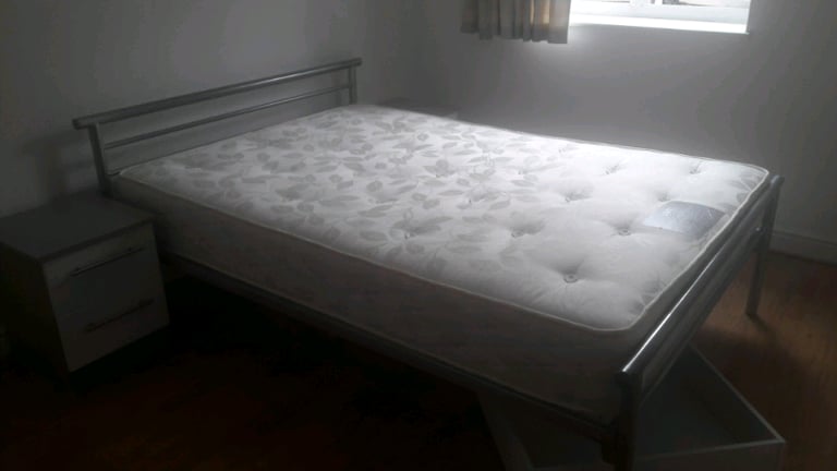 Bed frame and/or mattress
