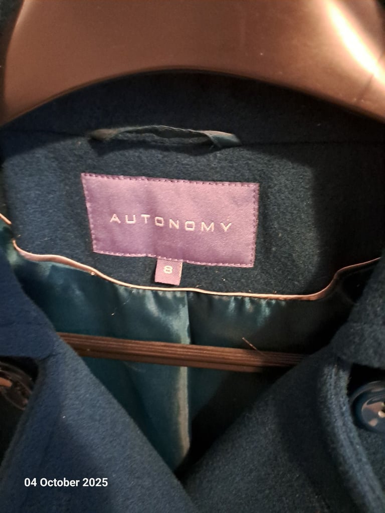 Autonomy teal green blue size 8 Reefer style jacket,  80% wool